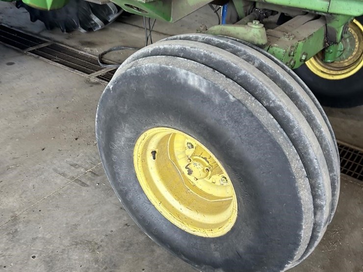 john-deere-4630-image-8