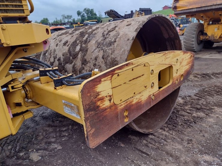 caterpillar-cs-563e-image-19
