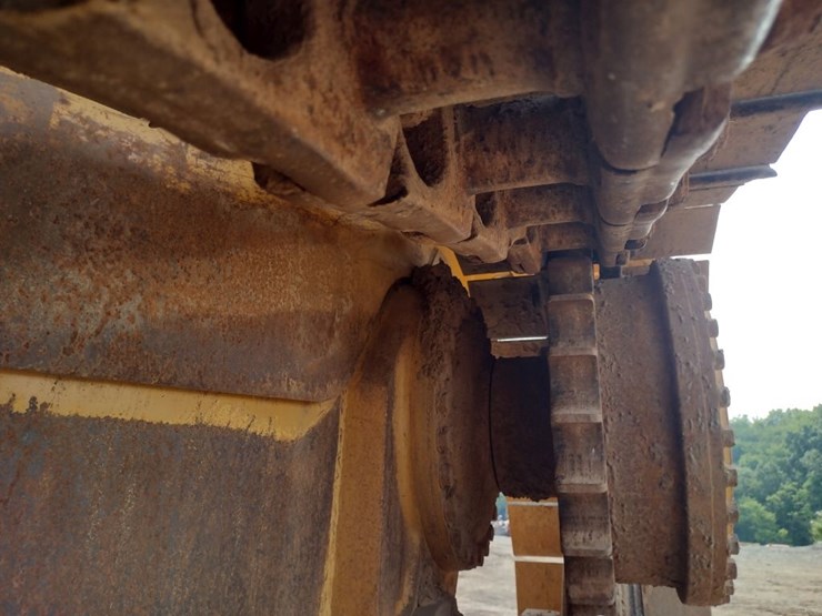 caterpillar-d6h-image-14