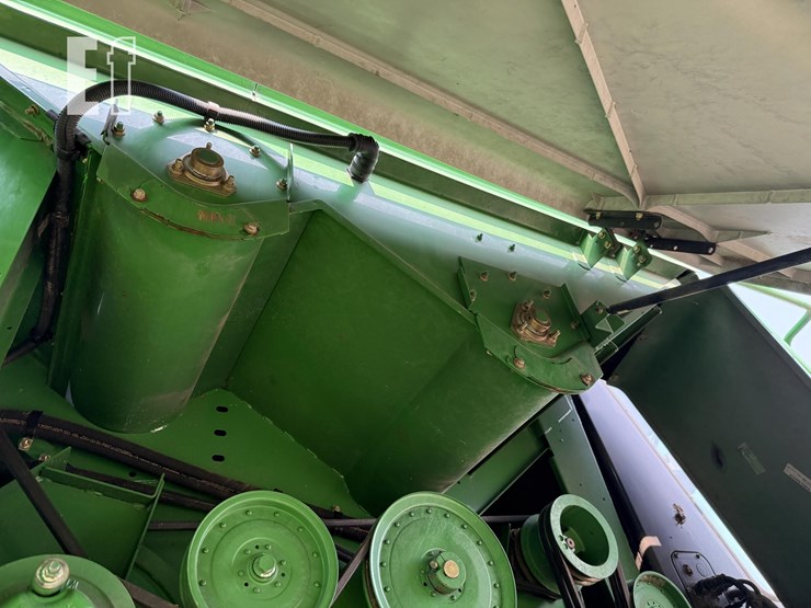 2008-john-deere-9870-sts-image-26