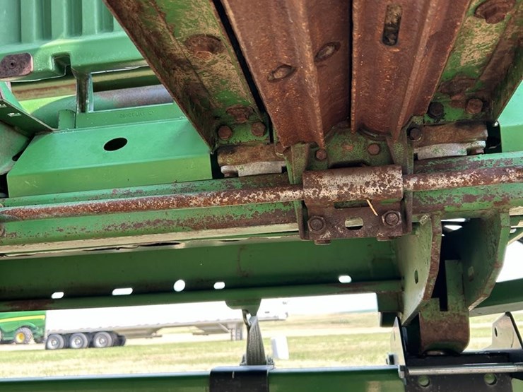 2005-john-deere-893-image-30