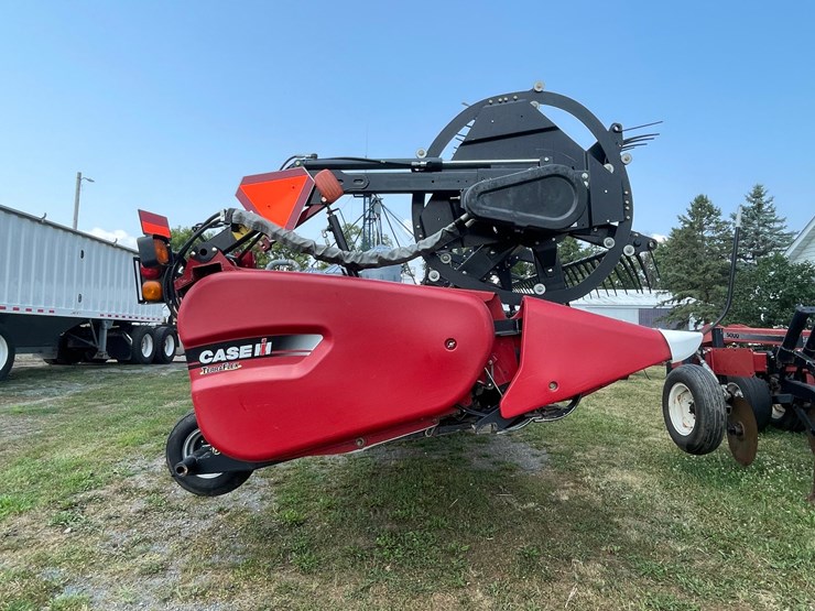 2018-case-ih-3162-image-4