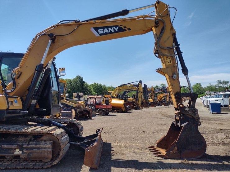 sany-sy135c-image-29