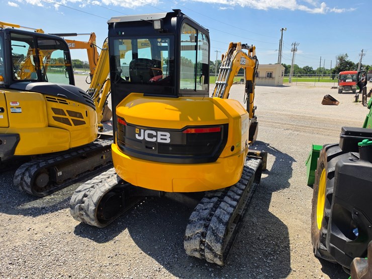 2022-jcb-50z-1-image-16