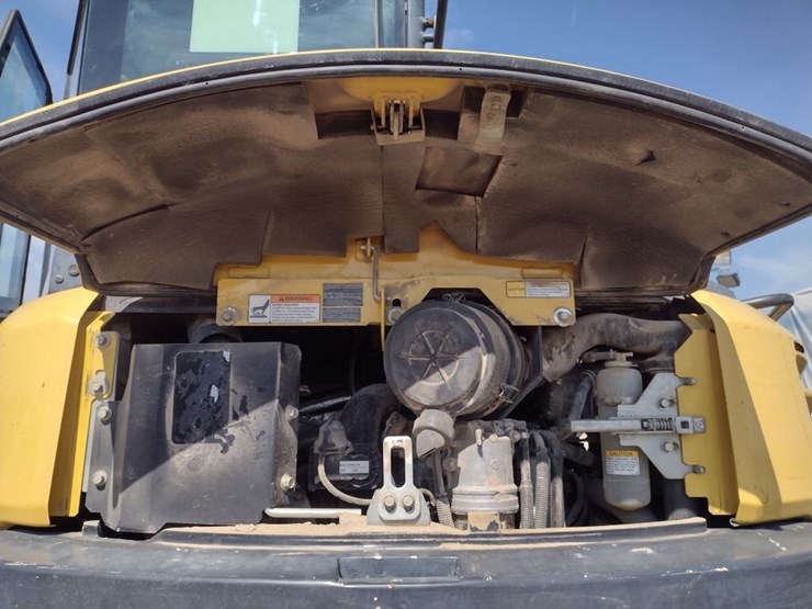 yanmar-sv100-2a-image-36