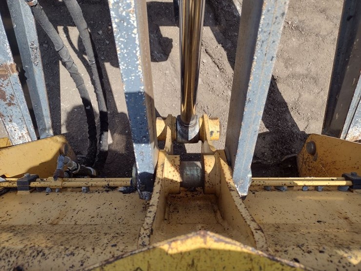 deere-310j-image-23
