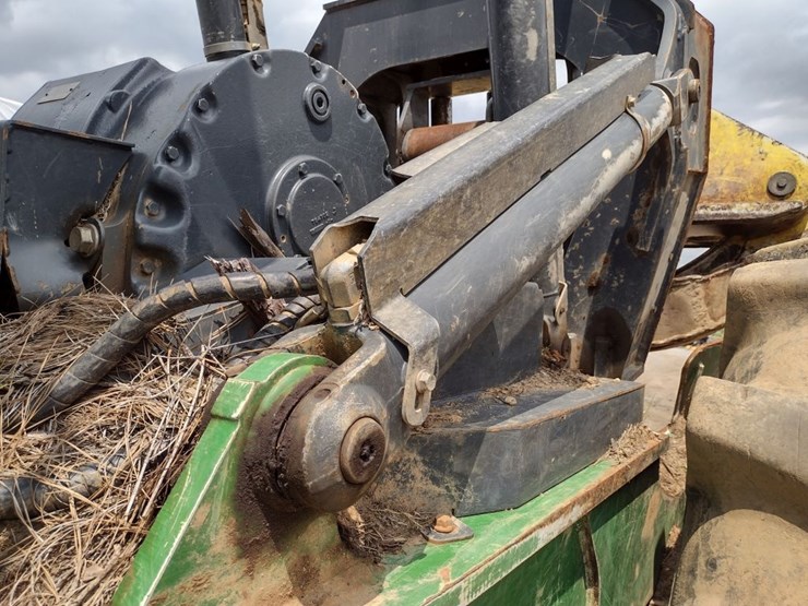 deere-648l-image-29