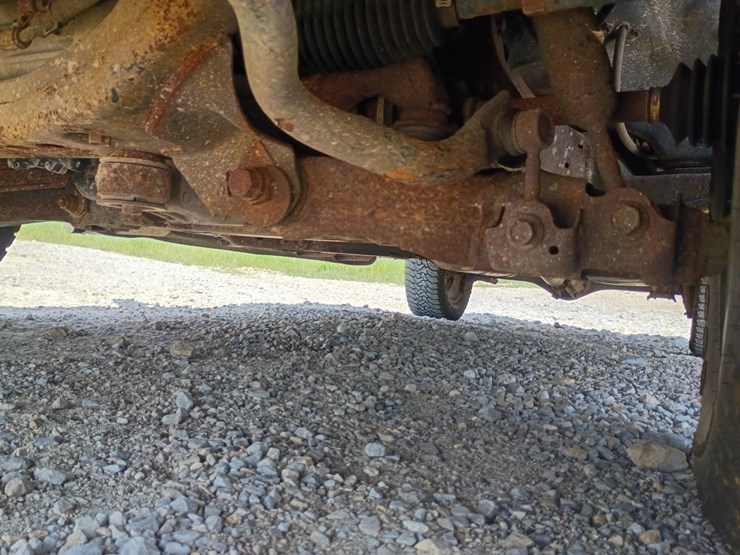 2010-toyota-tundra-image-79
