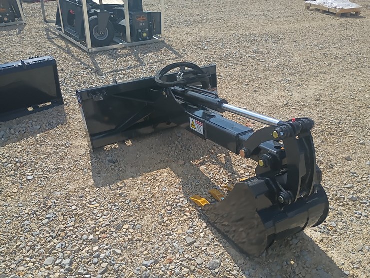 #l76-022-•-landhonor-backhoe-skid-steer-attachment-image-4