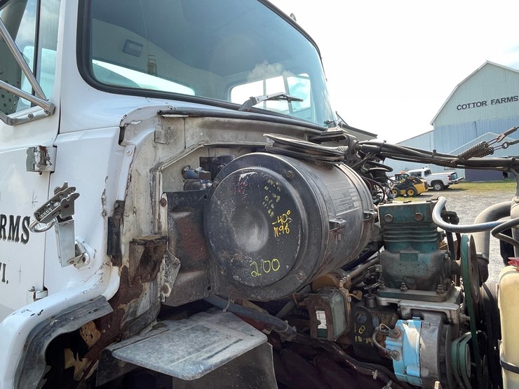1988-ford-l8000-image-50
