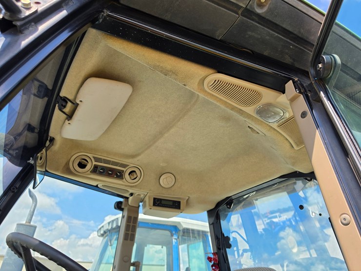 2016-john-deere-5085m-image-5
