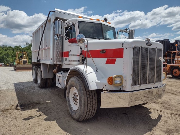 peterbilt-357-image-35