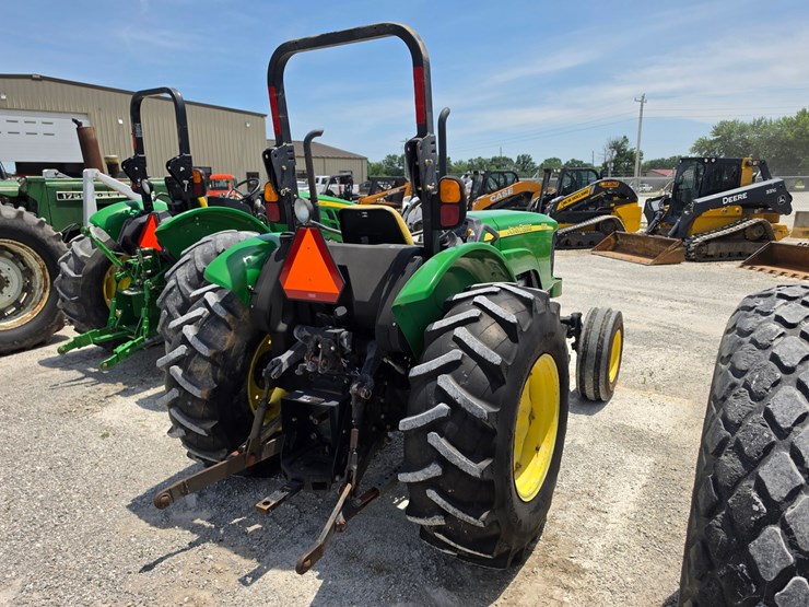 2006-john-deere-5325-image-5