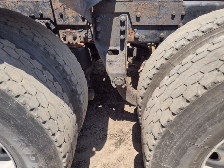 kenworth-w900-image-21