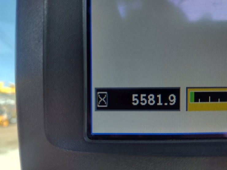 deere-724k-image-6