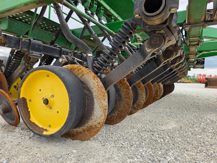 1992-john-deere-750-image-14