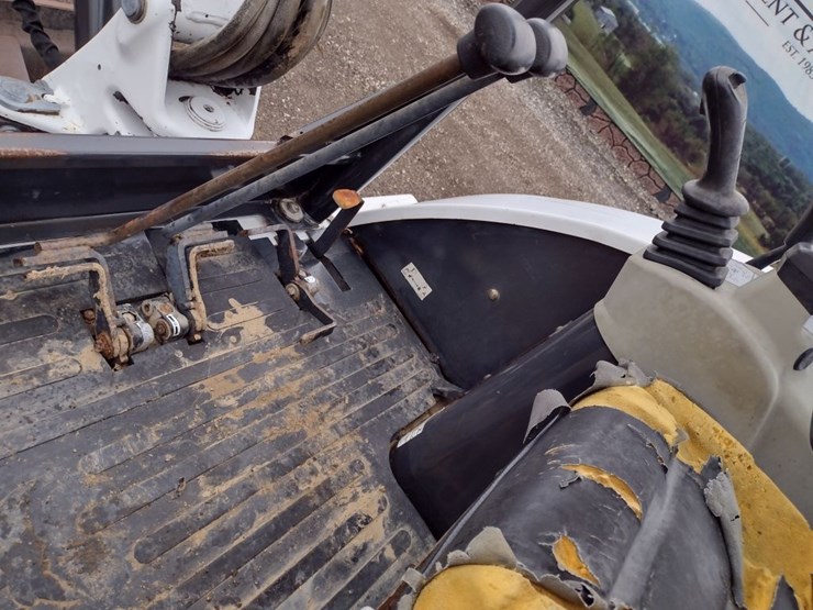 bobcat-329g-image-10