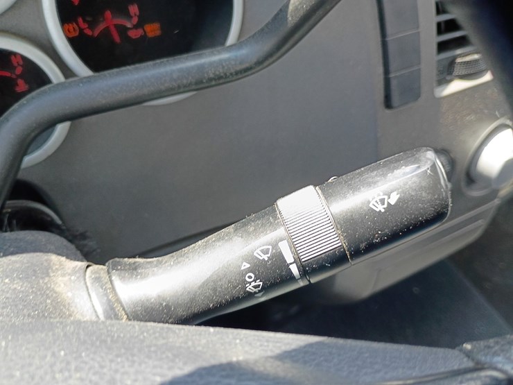 2010-toyota-tundra-image-52