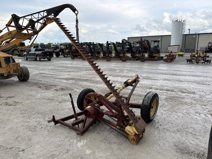new-holland-456-image-4