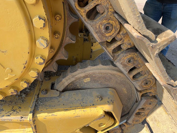2015-caterpillar-d6n-xl-image-12