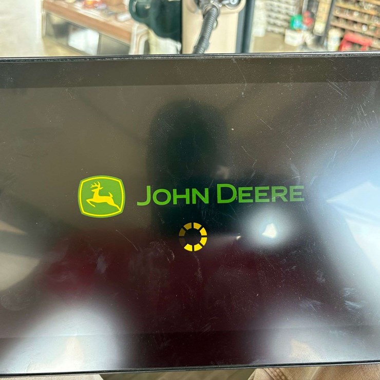 2025 JOHN DEERE 5