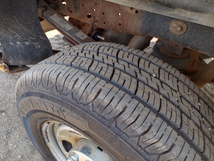 12-ford-f250-image-26