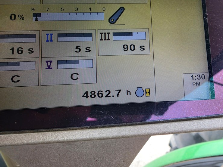 2010-john-deere-8345r-image-18