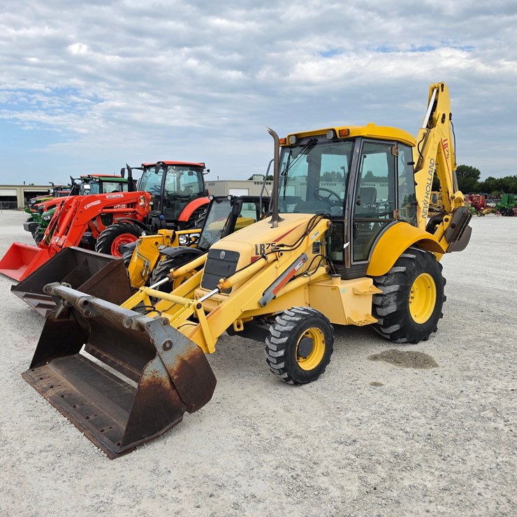 2001 NEW HOLLAND LB75