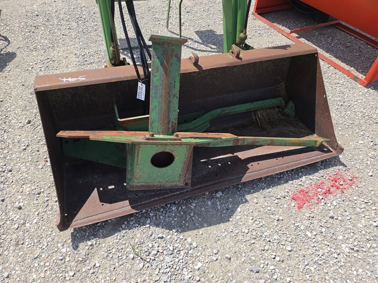 john-deere-148-image-2