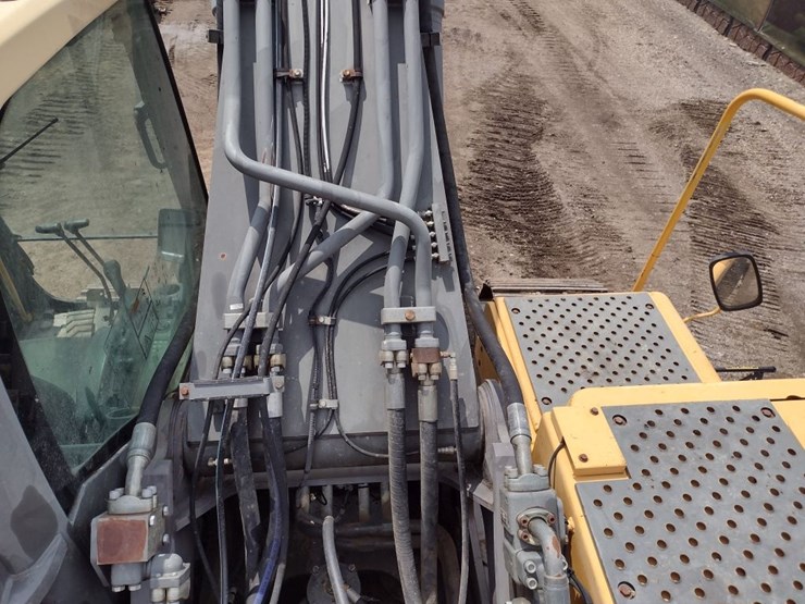 volvo-ec360cl-image-38