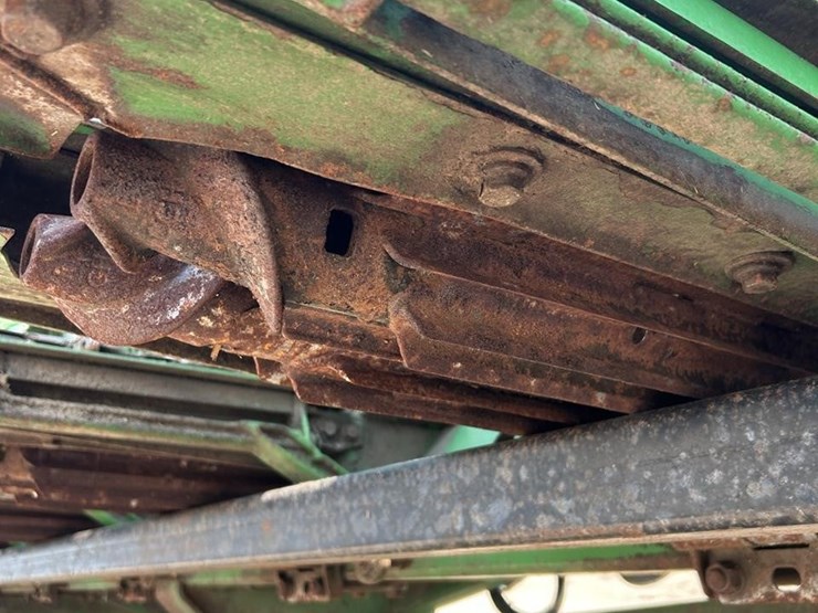 2004-john-deere-1293-image-22