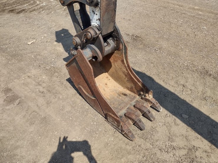 bobcat-e42-image-23