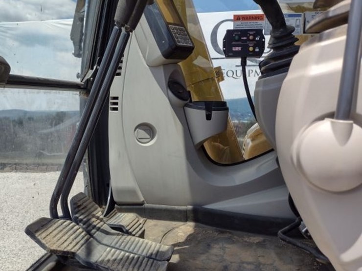 kobelco-sk170-lc-10-image-12