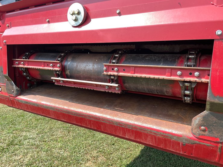 2018-case-ih-7240-image-22