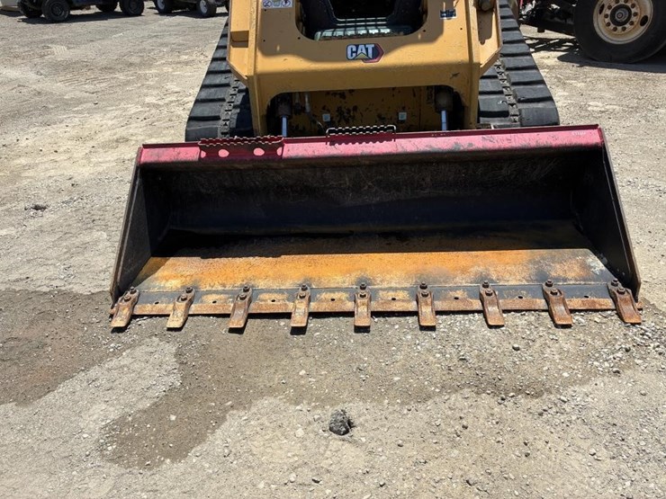 2020-caterpillar-289d3-image-7