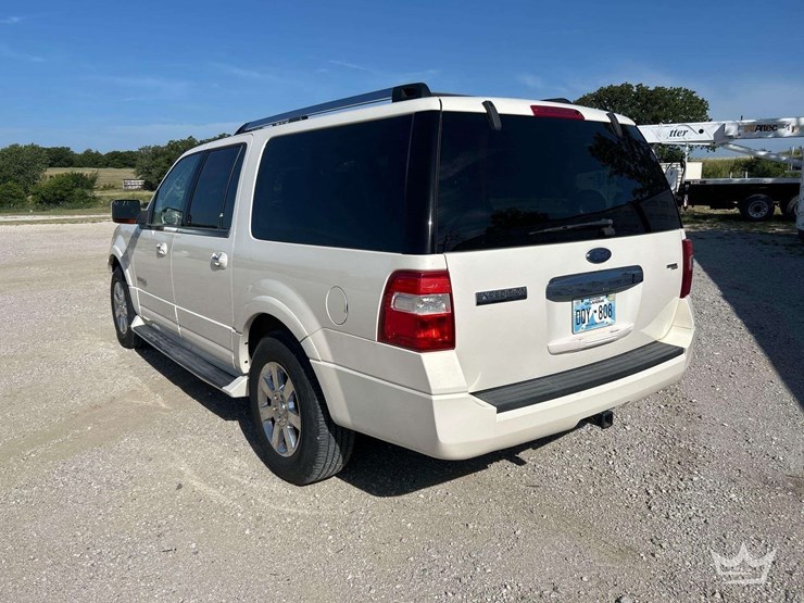 2007-ford-expedition-image-2
