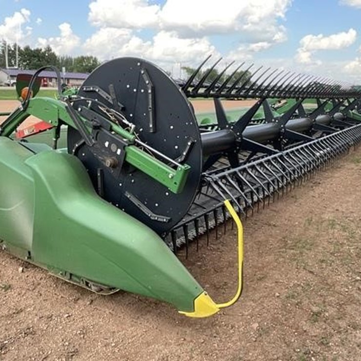 2019 JOHN DEERE 745FD