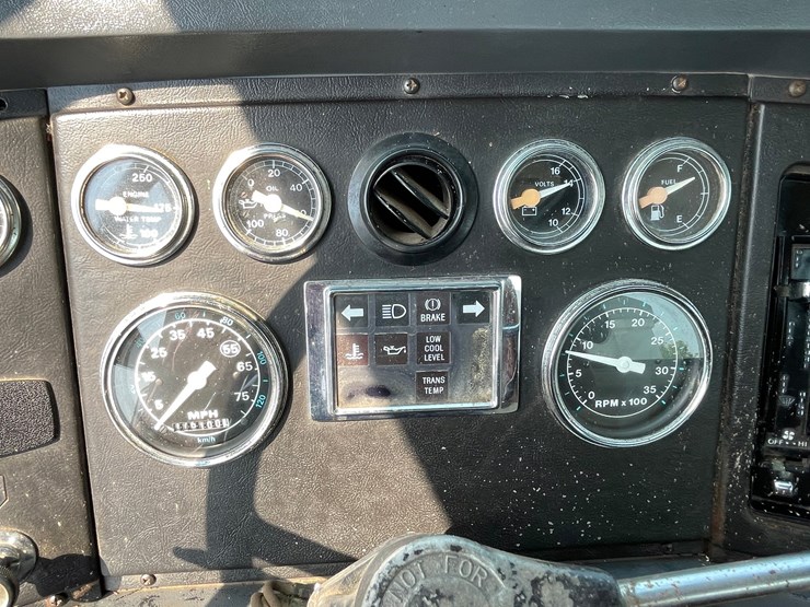 1988-ford-l8000-image-61