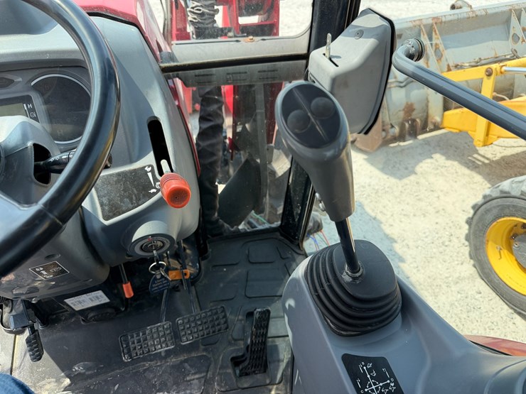 massey-ferguson-4610-image-11