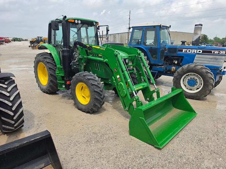 2019-john-deere-6130m-image-1
