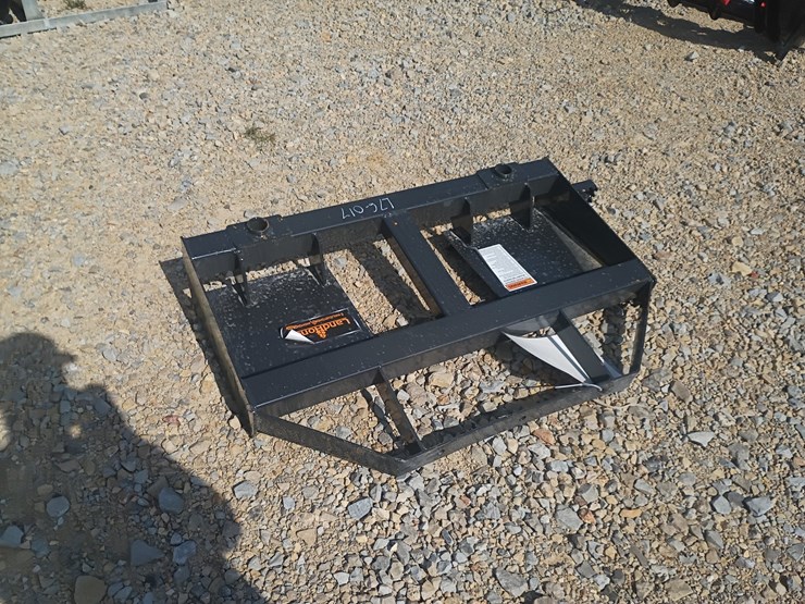 #l76-017-•-landhonor-bale-spears-skid-steer-attachment-image-4