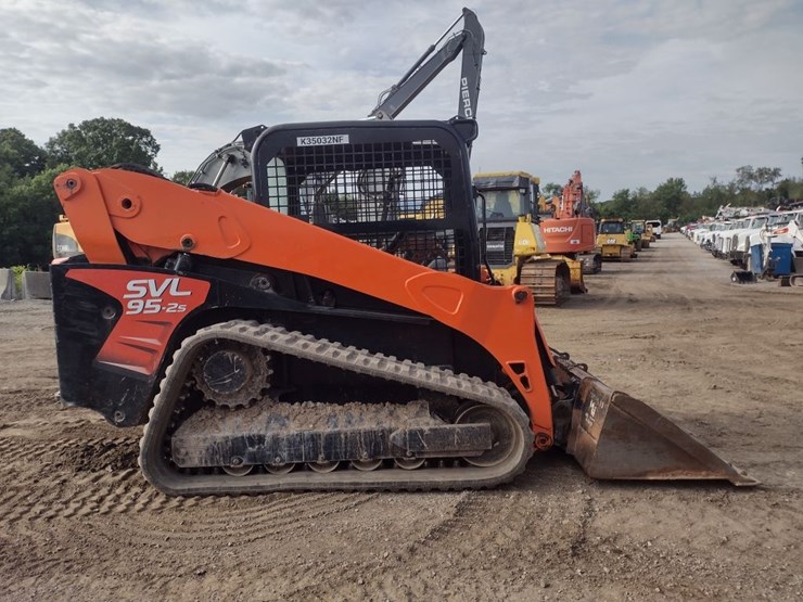 kubota-svl95-2s-image-3
