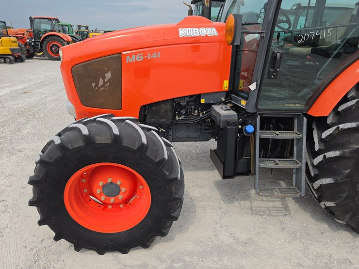 2016-kubota-m6-141-image-4