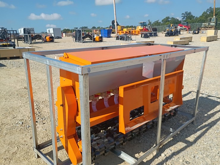 #l76-007-•-landhonor-seeder-skid-steer-attachment-(3-point)-image-4