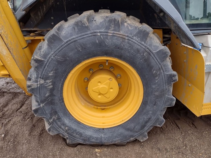 deere-310sl-image-22