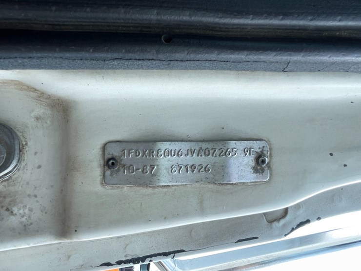 1988-ford-l8000-image-67