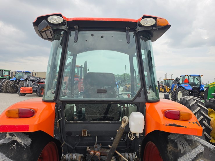 2014-kubota-m9960-image-26