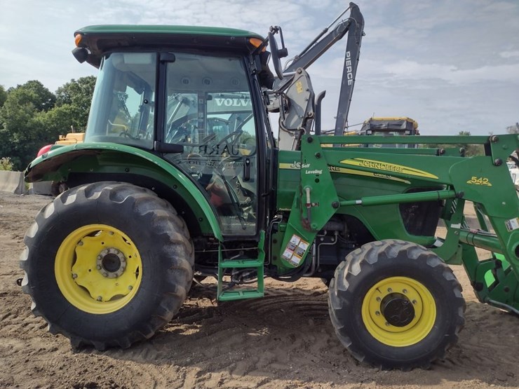 john-deere-5225-image-26