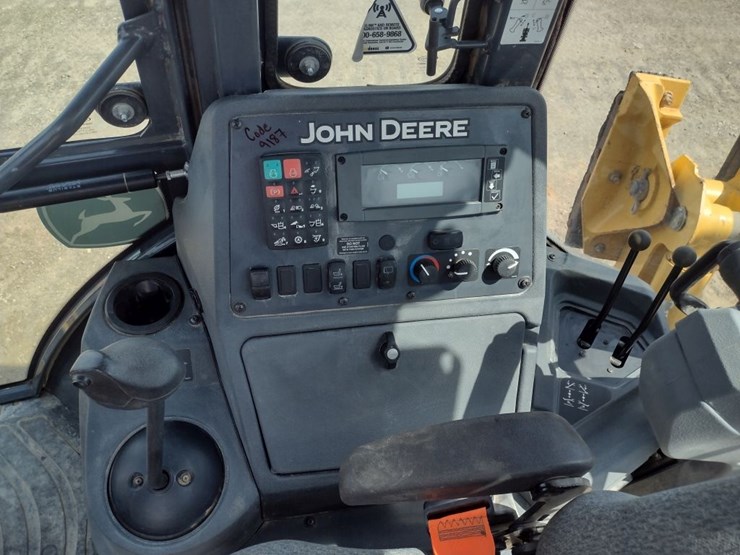 deere-310sl-image-7
