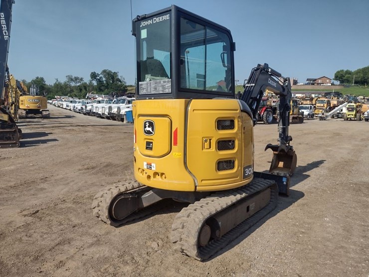 deere-30g-image-39